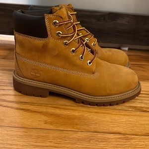 Timberland Premium 6-Inch Waterproof Boots Youth Size 3